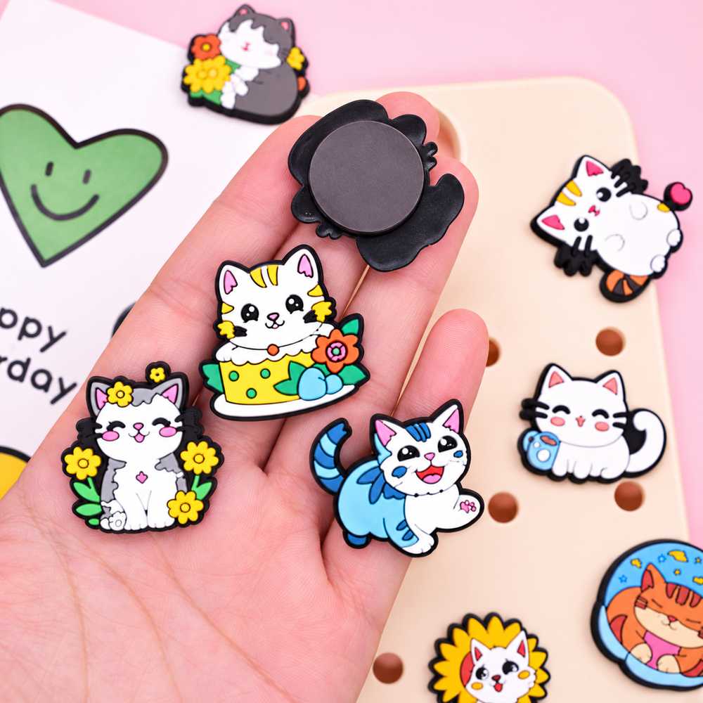 Purr-sonality Cats – Mini PVC Fridge Magnets, 19 Styles