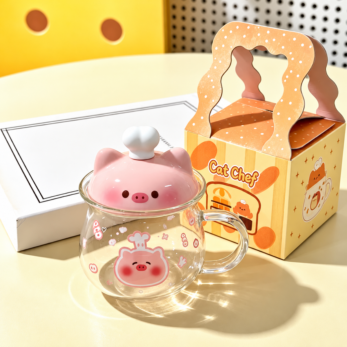 Pink Pig glass mug with matching pig chef lid and handled gift box.