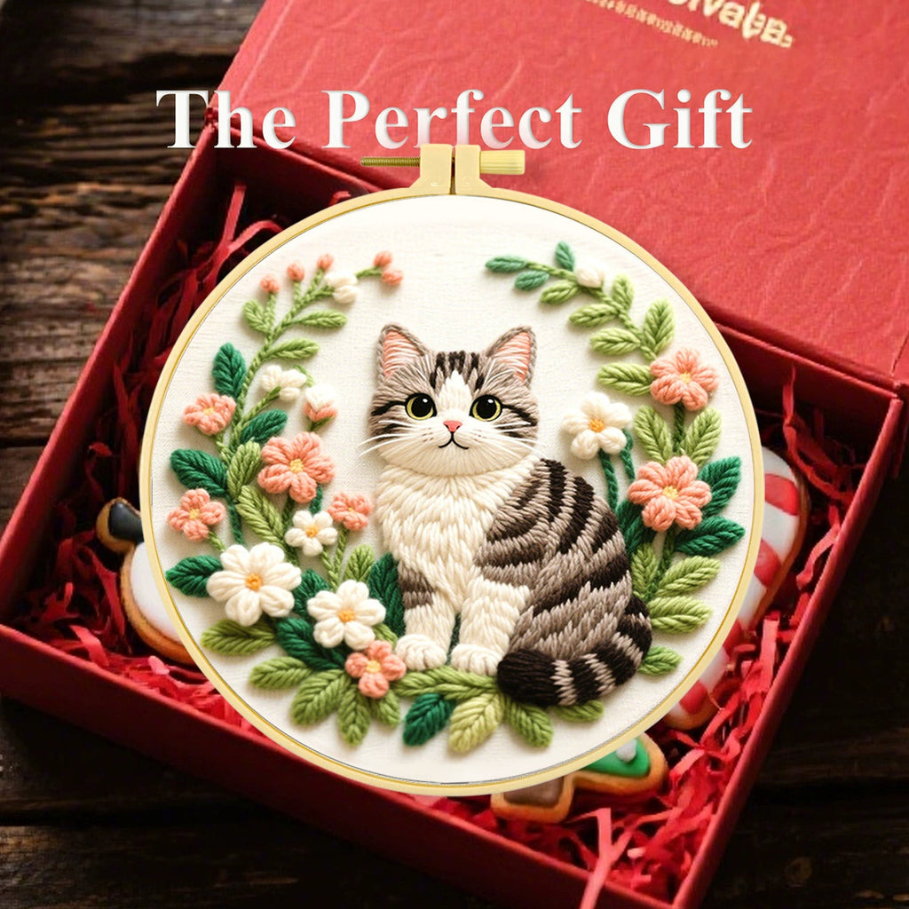 Tabby Cat & Flower Wreath Embroidery Kit – Beginner DIY Craft Set with Hoop, Grey Cat Pattern