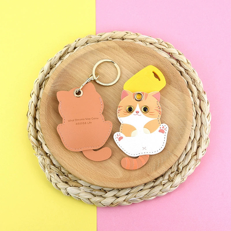 FluffyHunt Leather Cat Keychain – Access Card & AirTag Holder