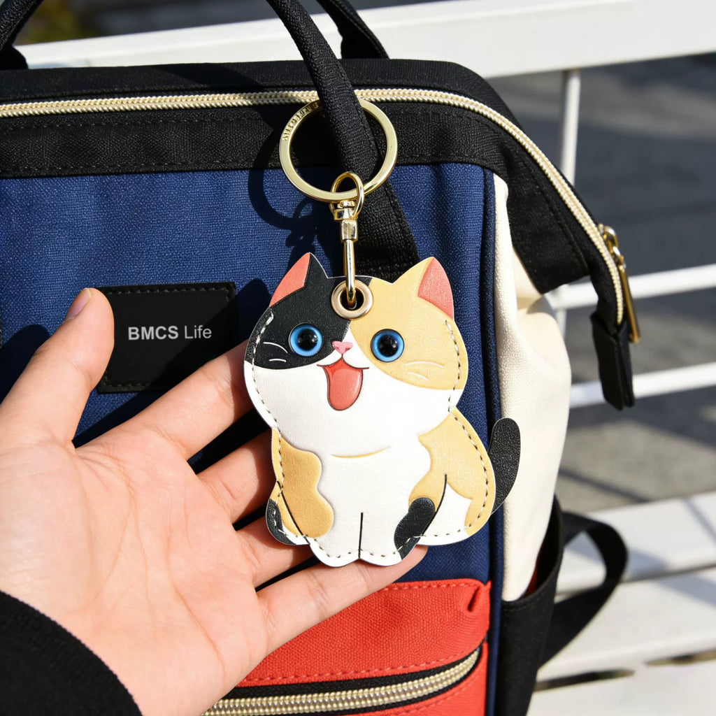 FluffyHunt Leather Cat Keychain – Access Card & AirTag Holder