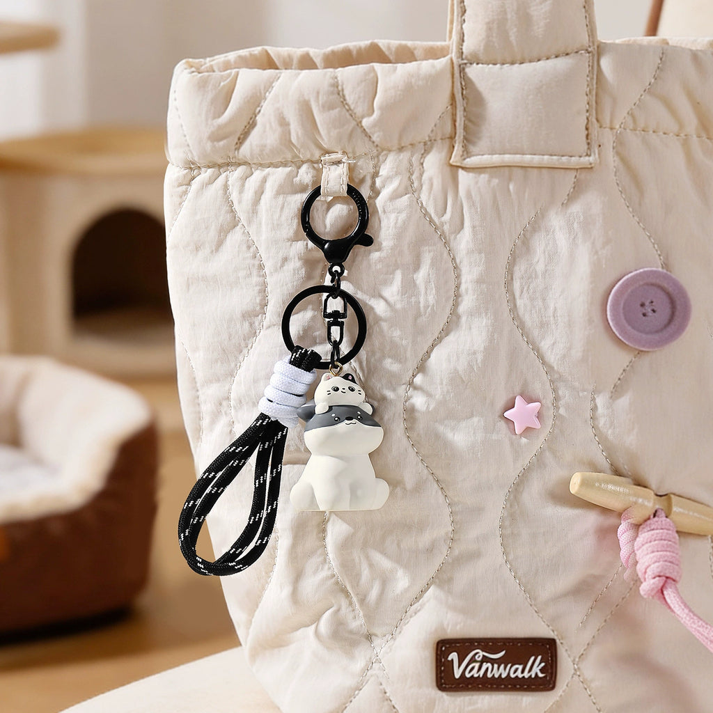 FluffyHunt Resin Cats & Dogs Stacked Keychain – Includes Matching Card