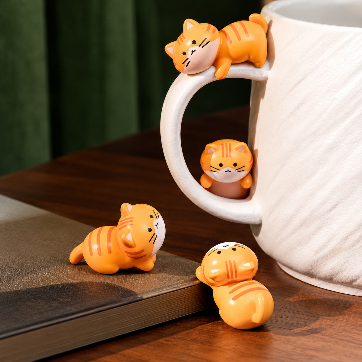 Tiny Tabby Pals – 8-Piece Mini Orange Cat Figurines Set